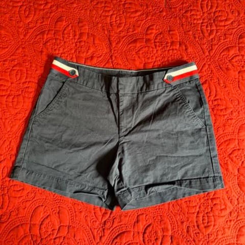 Tommy Hilfiger Navy Blue Short Size 6